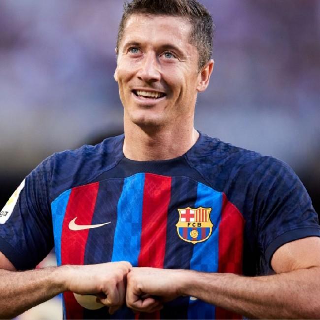 R. Lewandowski