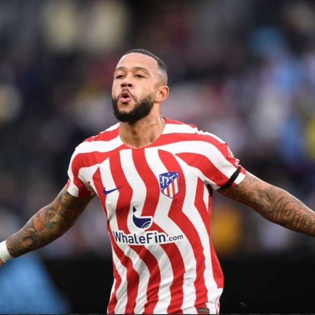 M. Depay