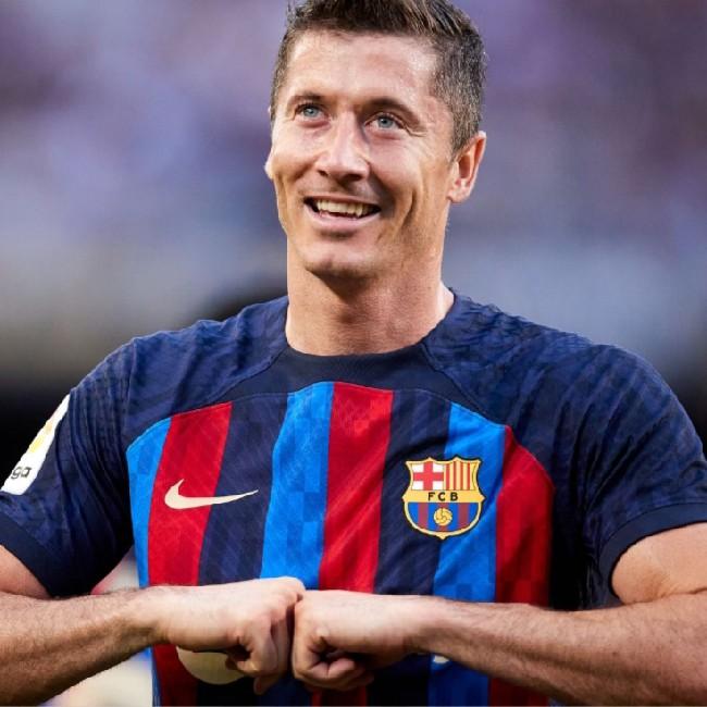 R. Lewandowski