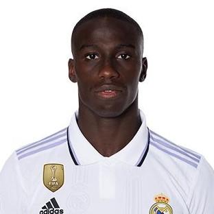 23 Ferland Mendy