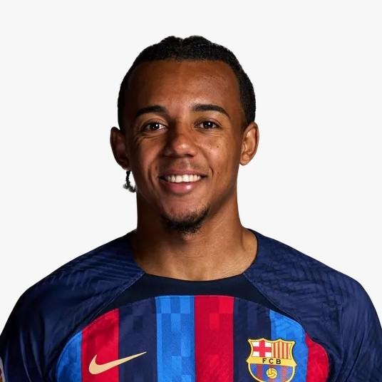 23 Jules Koundé