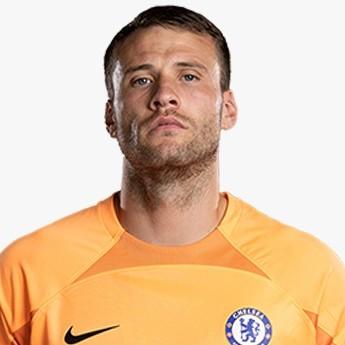 13 Marcus Bettinelli