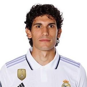 5 Jesús Vallejo