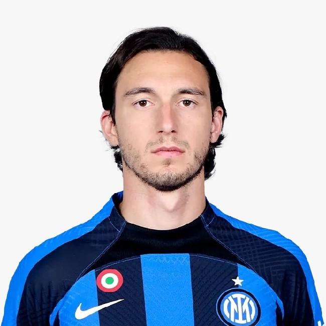 36 Matteo Darmian
