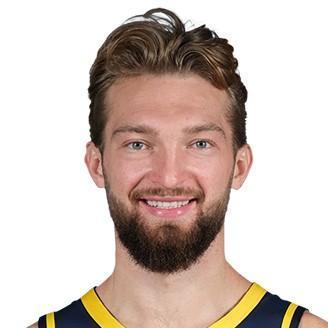 4 - Domantas Sabonis
