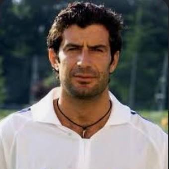 Figo(97🏟25⚽️43🅰️)🏆+🏆🇪🇸