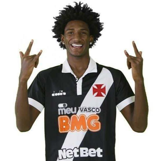 Talles Magno