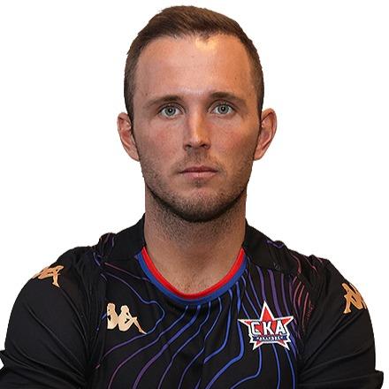 Илья Петров