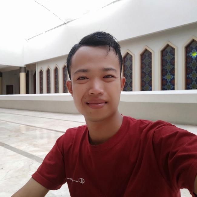 HUSNI MUBAROK
