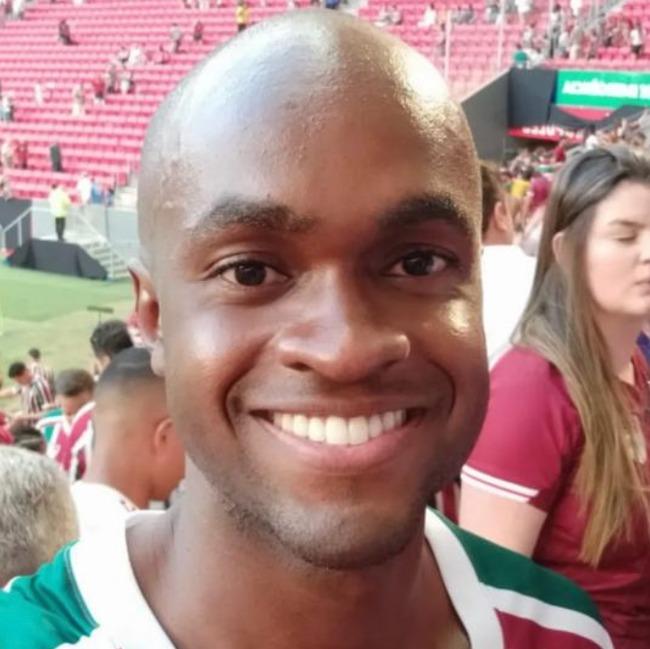 VICTOR HUDSON RUSSEL DA COSTA