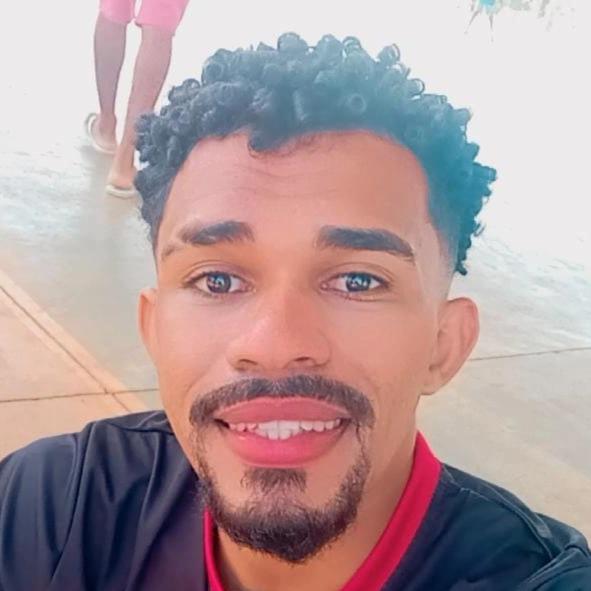 IVANILSON AQUINO CANTANHEDE