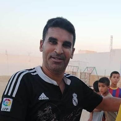 طارق مبروك