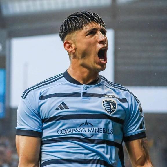 Alan Pulido