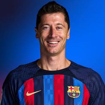 R. Lewandowski