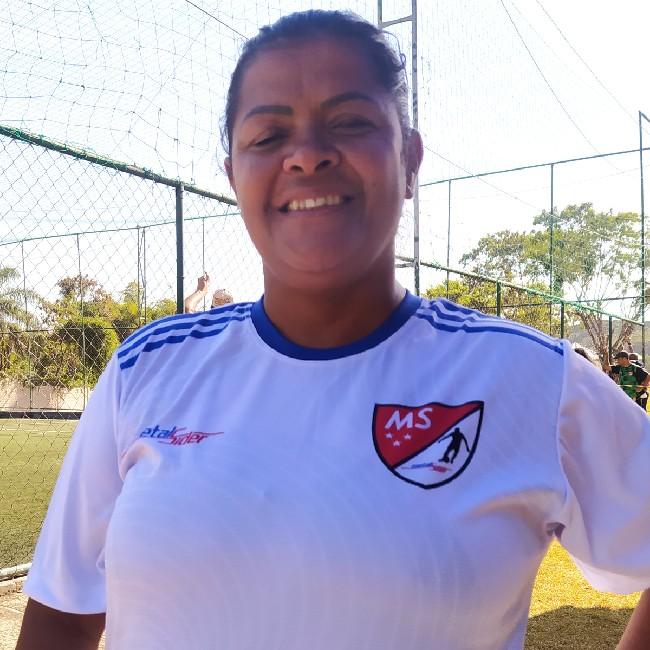 Luciana Aparecida Marques Alves