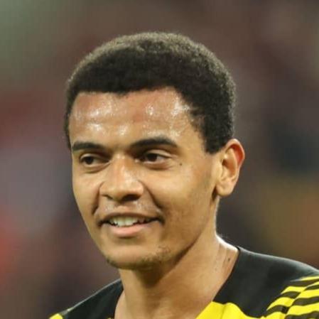 M.Akanji
