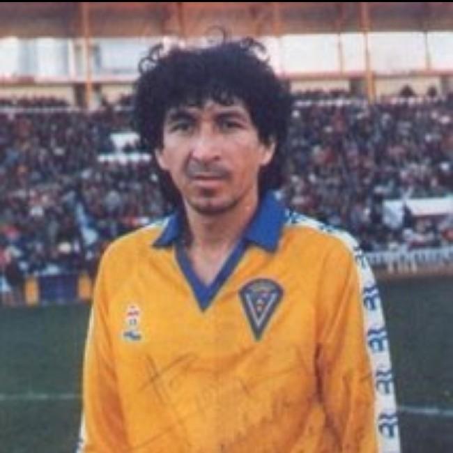 Mágico González