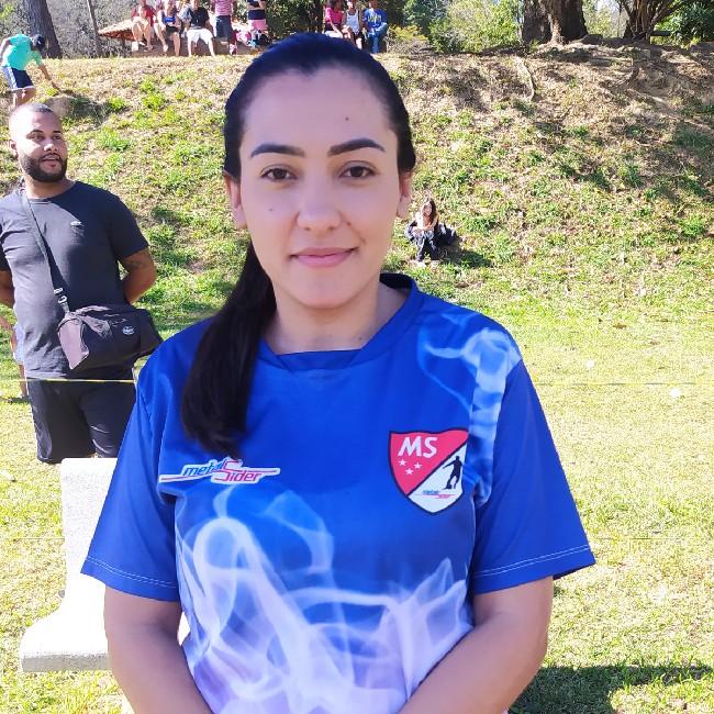 Izabela de Cássia Dias Caminhas