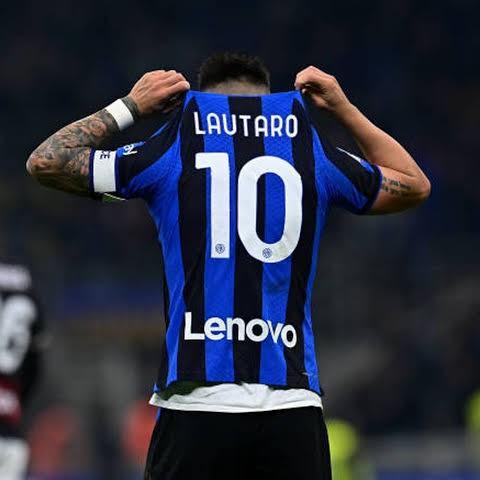 Lautaro Martínez