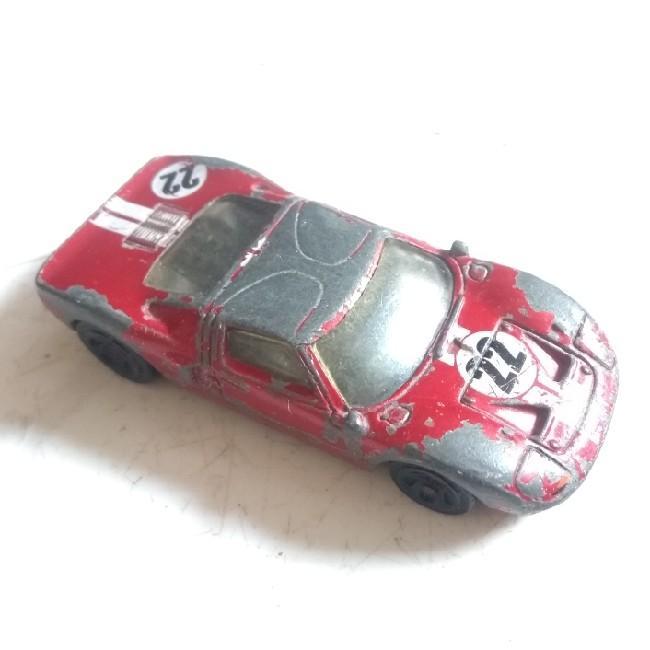 Ford GT-40