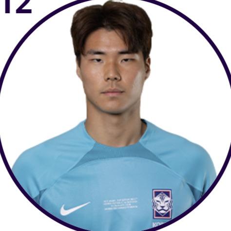 송범근