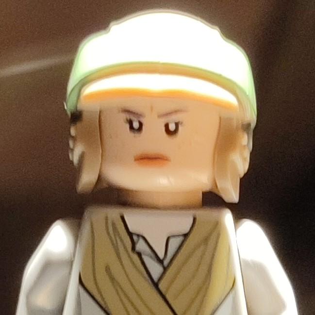 Luke Layar