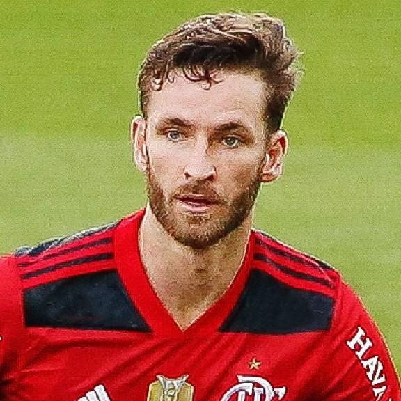Léo Pereira