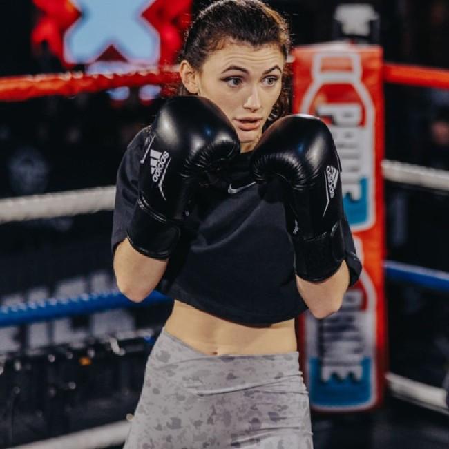ALEXIA GRACE
