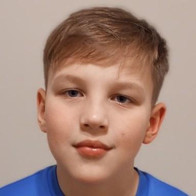 Артем Тихомиров (92)
