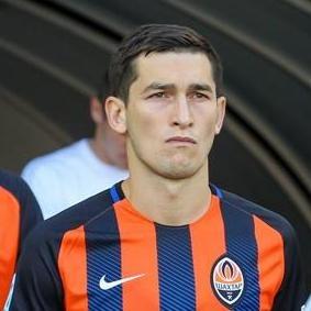 Taras Stepanenko (captain)