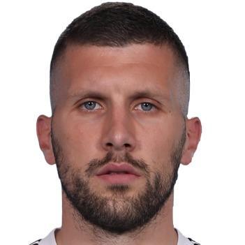 07 Ante Rebic 15m*