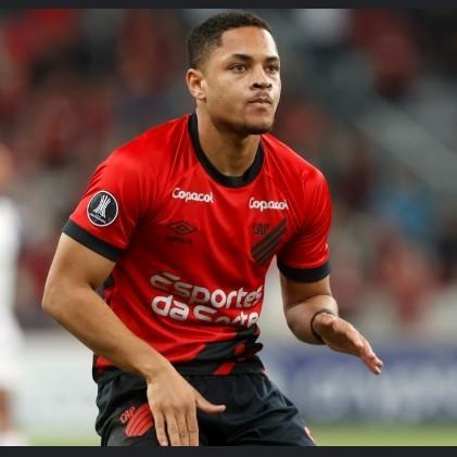 Vitor Roque