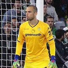 Pau Lopez