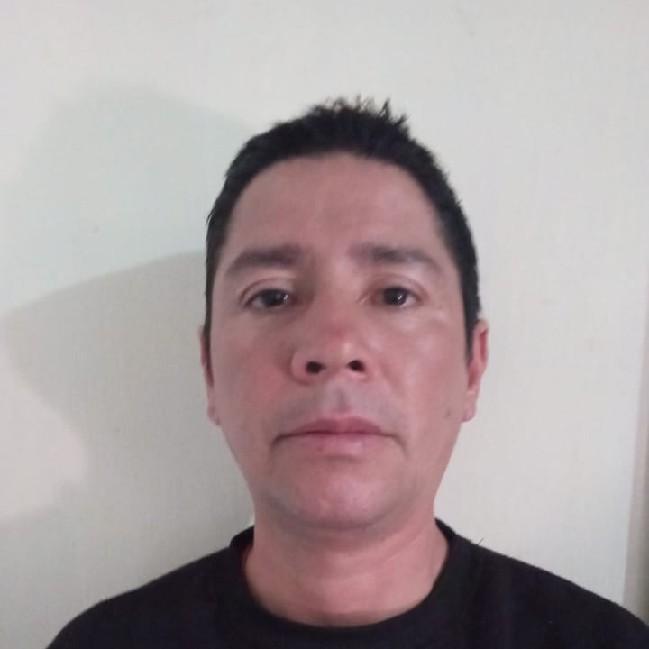 Carlos Lozada Avalos