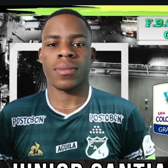 JUNIOR SANTIAGO PALACIOS