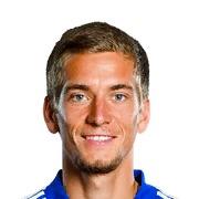 Dennis Praet
