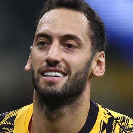 Hakan Çalhanoğlu