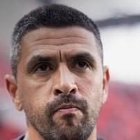 0 Lucho González