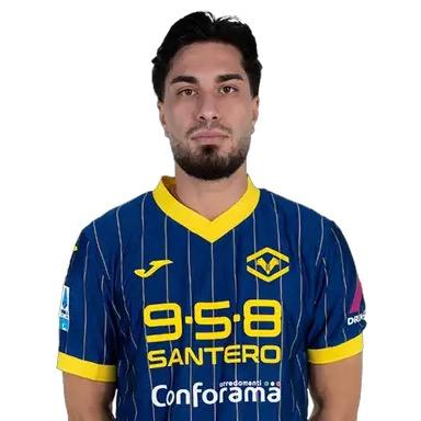 Suat Serdar