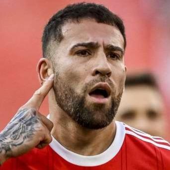 Otamendi(DEF) (84)