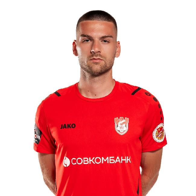 Максим Чиканчи