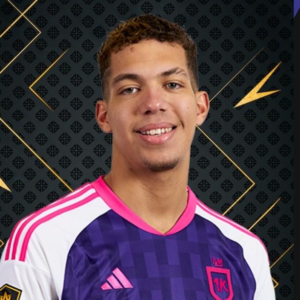 John De La Cruz