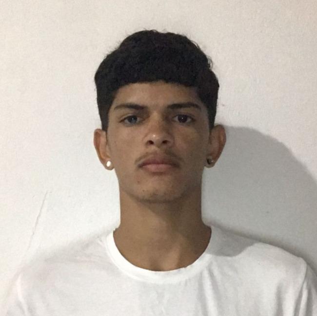 SIMON PEREIRA SIQUEIRA