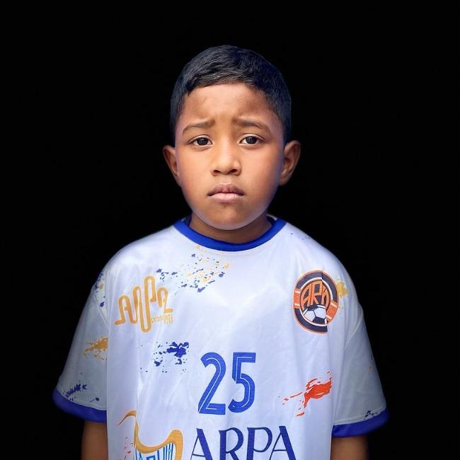 ANDRES VELASQUEZ