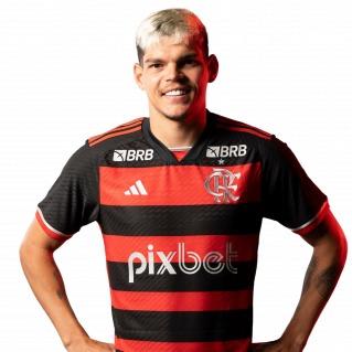 AYRTON LUCAS