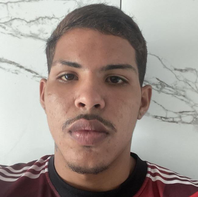 VICTOR HUGO AMARAL BARBOSA
