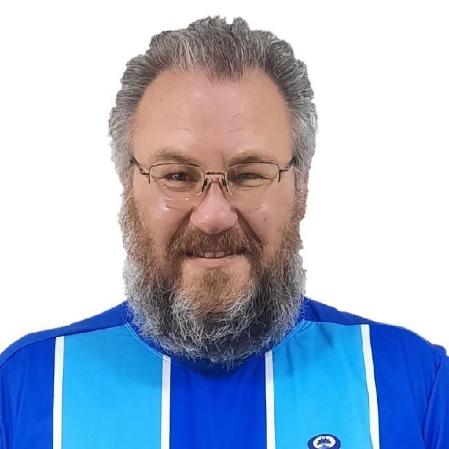 Marcelo R.