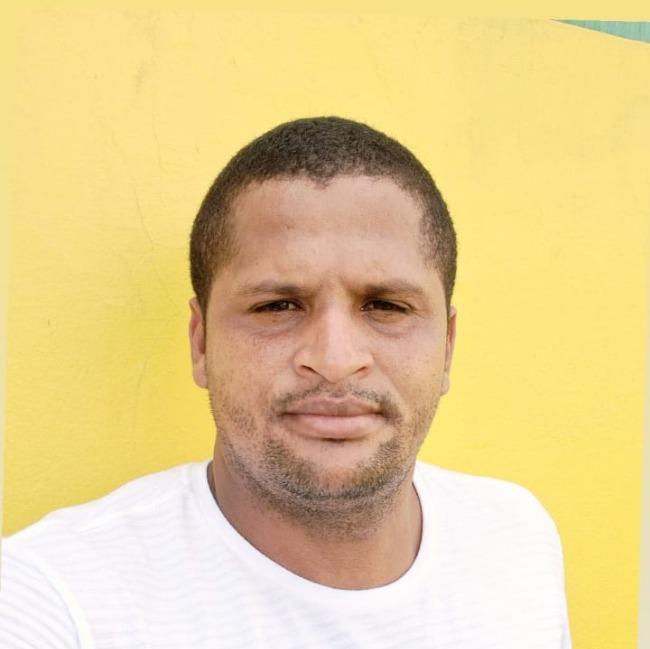 WOSTON PEREIRA MARTINS