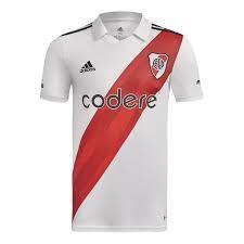 Felipe Esteves - 66