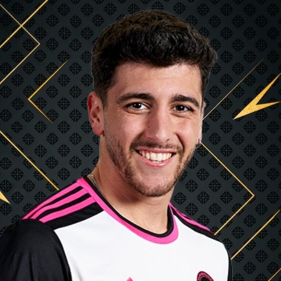 Carlitos Val
